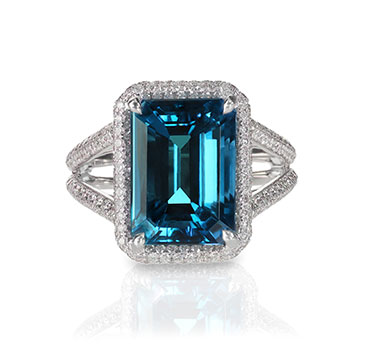 Aquamarine ring