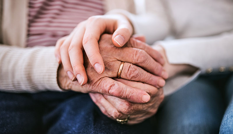 Honoring loved one with jewelry