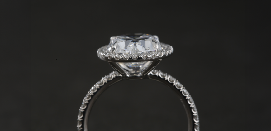 Close up side view of a diamond ring