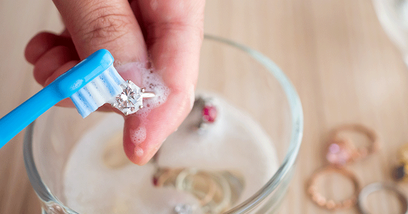homemade jewelry cleaner