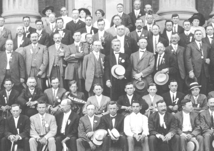 Picture of founding jewelers