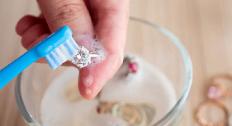 how to clean jewelry
