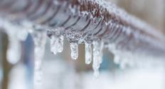 How to prevent frozen pipes