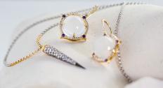 June's birthstones