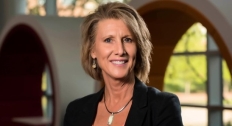 Headshot of Dana Lorberg